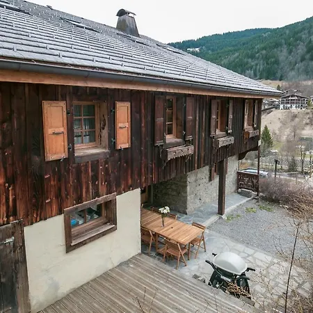 Vogue Alpstuga